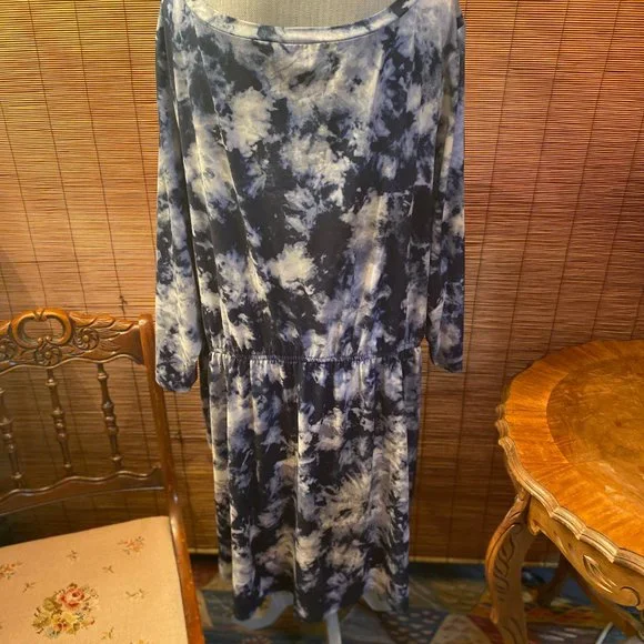 CATO Beautiful Blue & White Dress with Drawstring Waist Long Sleeves 26/28W EUC - Picture 5 of 6